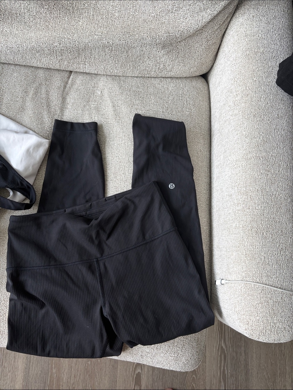 Lululemon ribbed wunder train 8